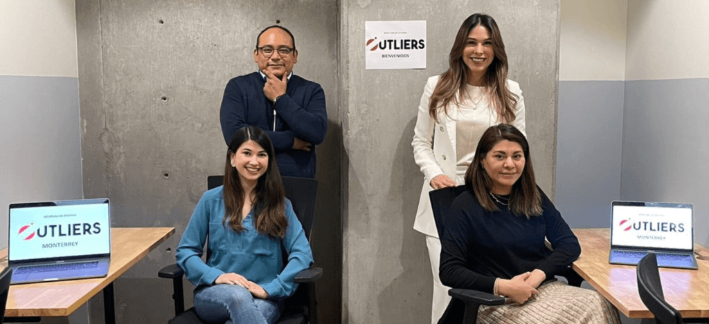 Outliers - nuevas oficinas en Monterrey